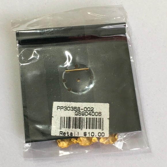 Artifacts Family of Cats Brooch - Picture 6 of 8